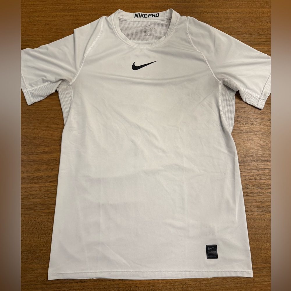 Men’s Nike Pro dri-fit shirt